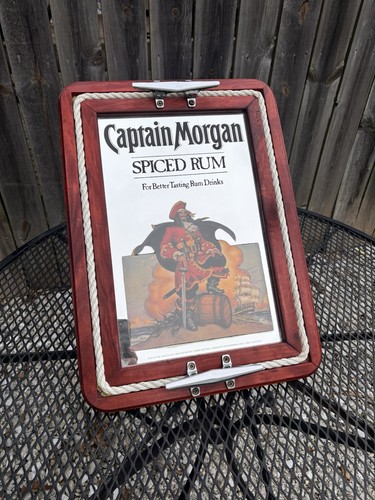 Captain morgan mirror serving - captain,
