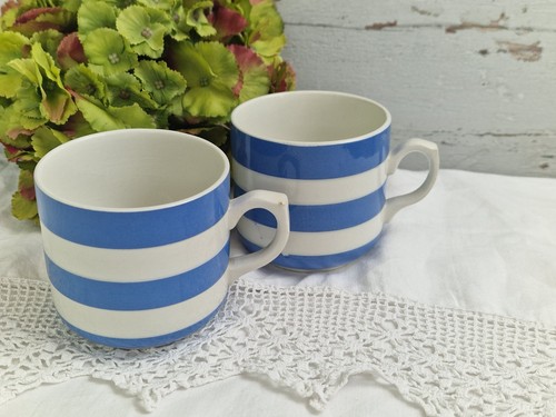 Pair vintage blue white - of,