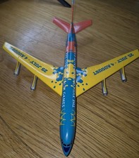 New corgi boeing 707 - corgi,