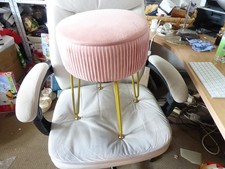 Vintage salmon pink bedroom stool