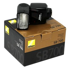 Nikon SB700 Speedlight Flash - 2 Year Warranty UK Next Day Delivery