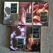 Lot of 5 x vintage BLACK LACE