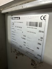 Sandwich cake display chiller