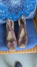 Spanish brown gold leather - brown, low