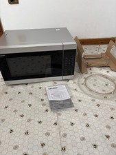 Sharp YC-MG81U-S Silver 28L