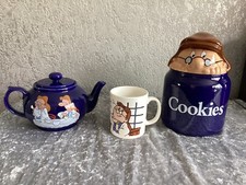 WADE TETLEY TEA TEAPOT / COOKIE JAR & MUG - SEE DESCRIPTION