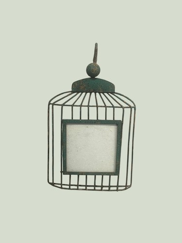 Distressed metal bird - distressed,