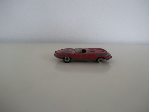 Dinky toys jaguar type - toys,, e