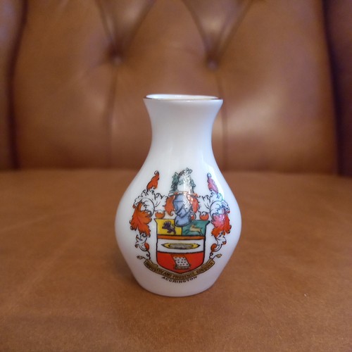 Goss crested china - china, model