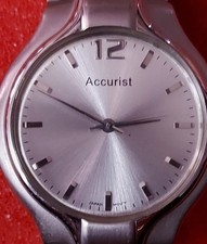 VINTAGE ACCURIST QUARTZ WATCH