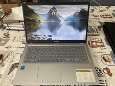 ASUS vivobook X1500E