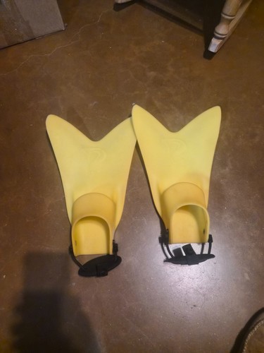 Force fins large yellow - force,