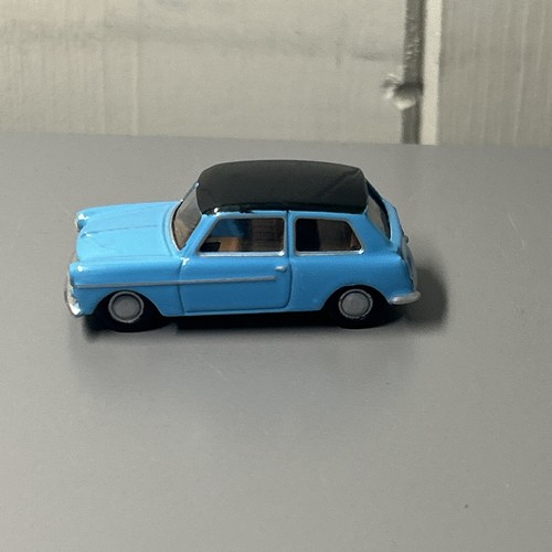 Base toys austin a40 - a40, farina