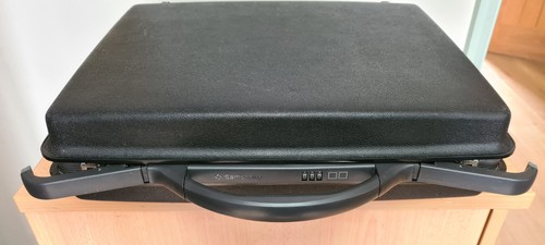 Vintage black samsonite - vintage,