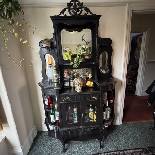 Ebonised victorian - 🖤,