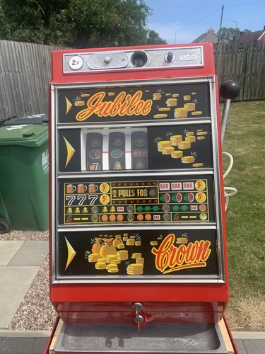 Jubilee crown coin operated - jubilee, coin-operated