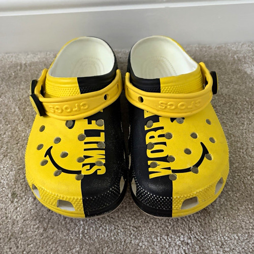Rare smileyworld crocs - smileyworld,