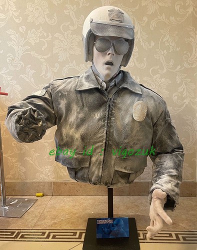 Terminator t1000 statue - terminator,