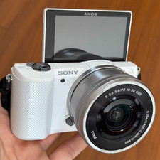 Sony alpha a5000 mirrorless - a5000,