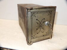 ANTIQUE VICTORIAN IRON WALL