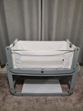 SnuzPod 2 Bedside Crib Next to