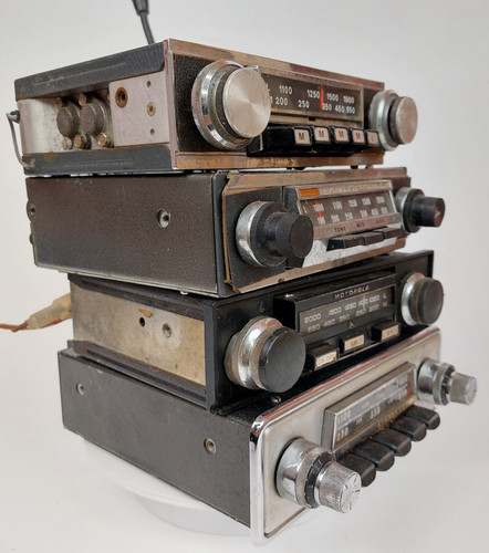 Vintage classic car radios - 4,
