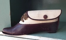 Vintage miniature manicure set novelty boot shoe purple plastic handles bakelite