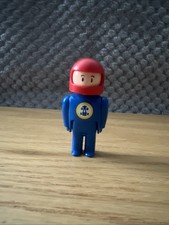 VINTAGE MECCANO JUNIOR FIGURE RACING CAR DRIVER