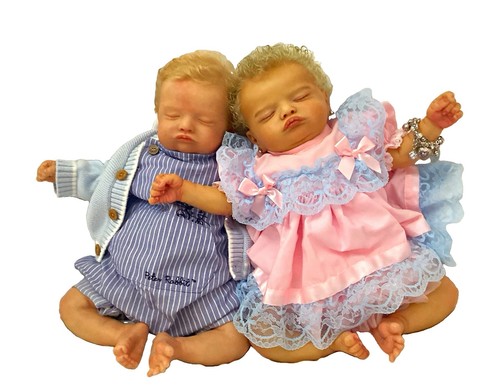 Sleeping baby dolls lot - sleeping,