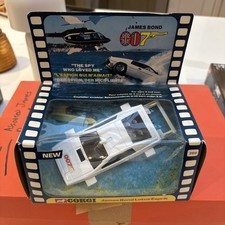 BOXED CORGI JAMES BOND 007