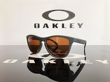 Oakley Frogskins  Sunglasses