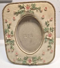 Vintage Victorian-style Resin