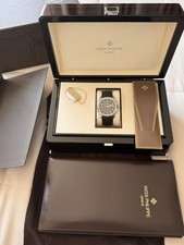 Patek Philippe Aquanaut Men's