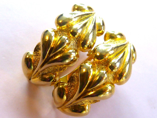 Sphinx earrings 1980s ornate - sphinx,