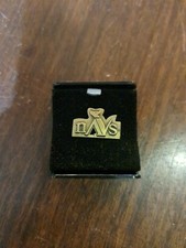 RARE NATIONAL ANTI-VIVISECTION SOCIETY METAL PIN BADGE COLLECTABLE Vintage Boxed