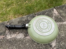 Vintage Avocado Green CLUB Rudolph Stanish Omelet Aluminium Frying Pan