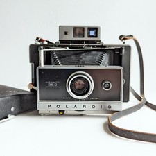 Polaroid 250 Land Camera Vintage w/ Original Strap & Case Cover UNTESTED