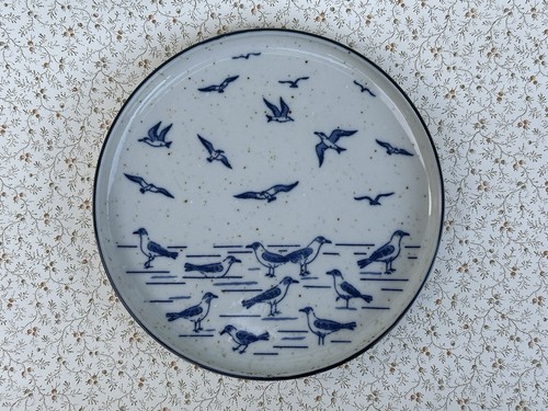 Studio pottery style - studio,