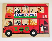 Vintage london zoo bus - london,