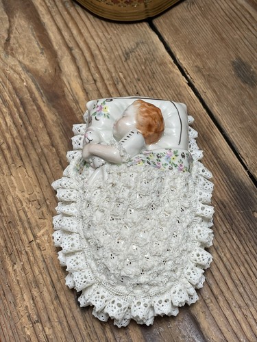 Irish dresden porcelain - porcelain, lace