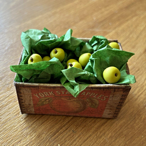 Dolls house scale - dolls,