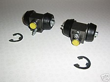 2 AUSTIN MORRIS MG 1100 / 1300