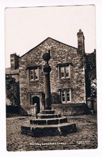 KIRKBY LONSDALE POSTCARD - Kirkby  Lonsdale Cross Cumbria R/P Postcard