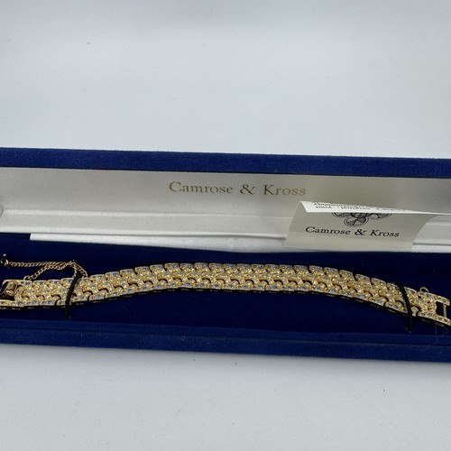 Camrose kross bracelet - &,
