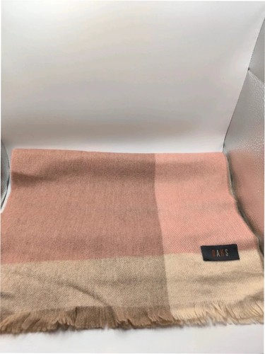 Daks preloved scarf - scarf, great