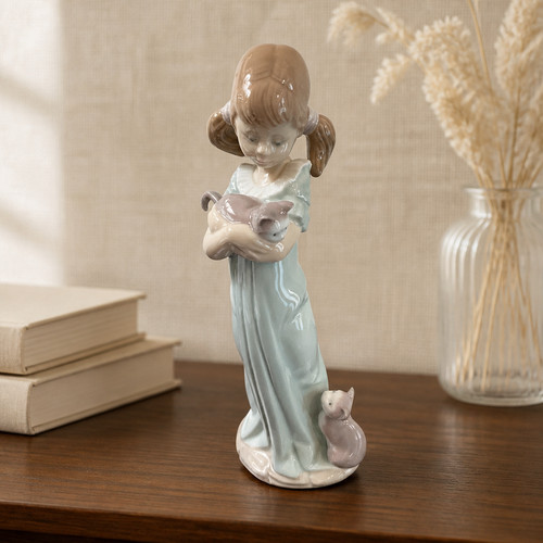 Vintage lladro girl - lladro, in