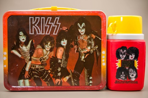Vintage 1977 kiss - vintage,