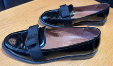 Russell & Bromley Black Patent Leather Loafer Style Fabric Bow shoes Size 39.5