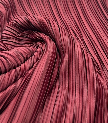 Burgundy wide plisse pleated - burgundy,