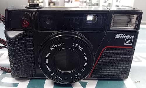 Nikon l35 af2 - 35mm,